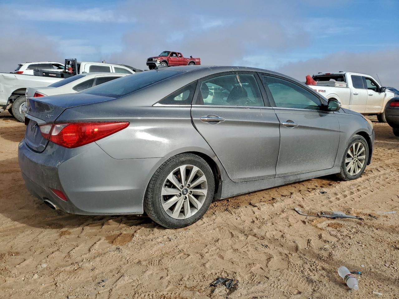 2014 HYUNDAI SONATA