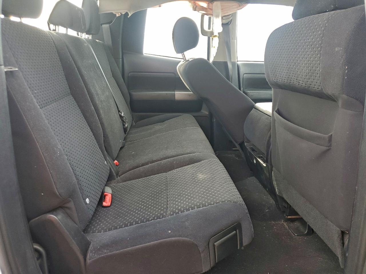 2010 TOYOTA TUNDRA