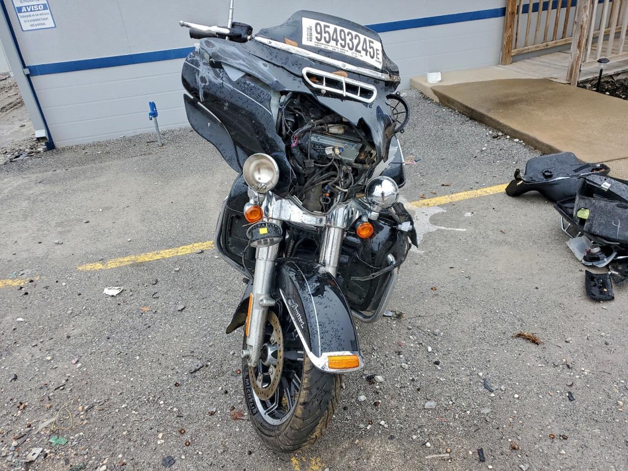 2014 HARLEY-DAVIDSON FLHTK