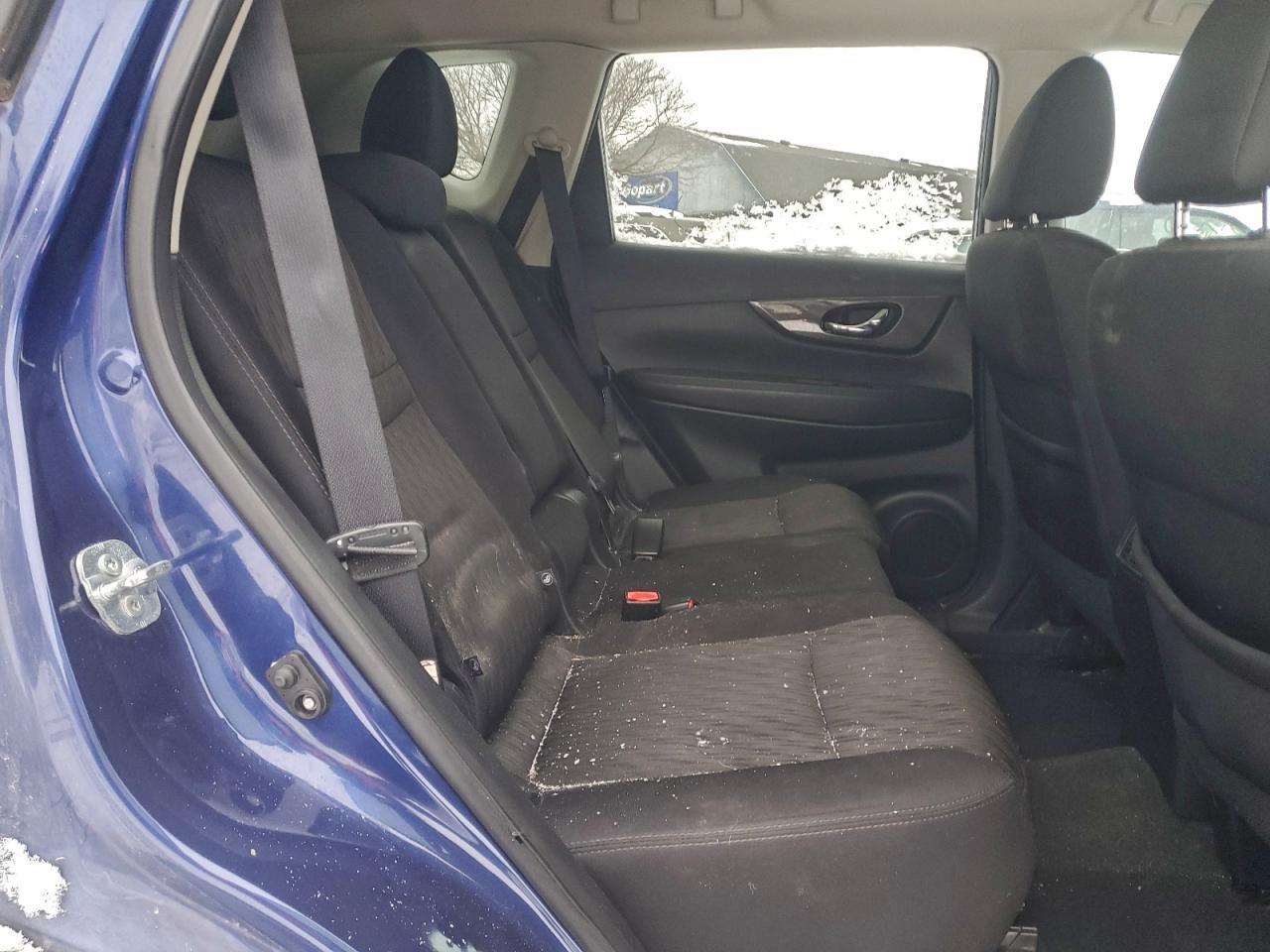 2017 NISSAN ROGUE