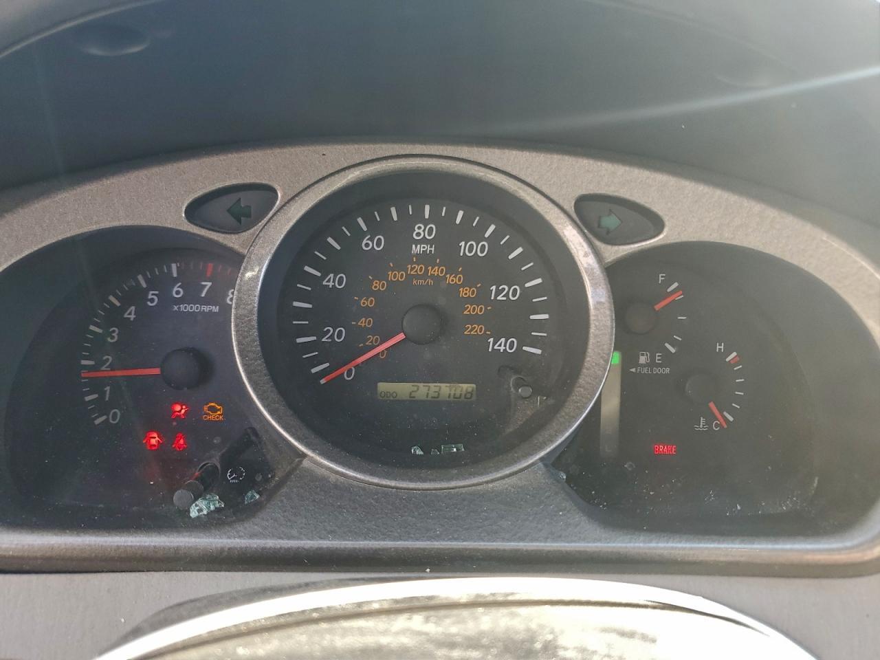 2003 TOYOTA HIGHLANDER