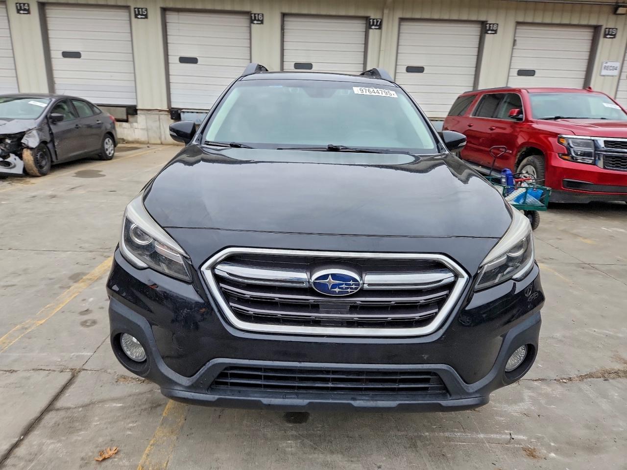 2019 SUBARU Outback