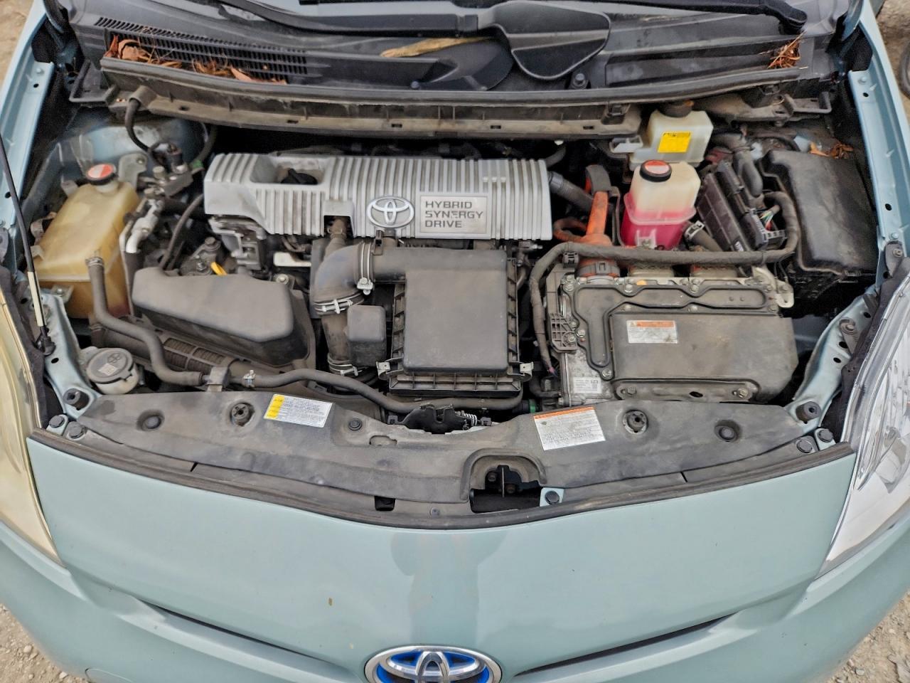 2015 TOYOTA PRIUS