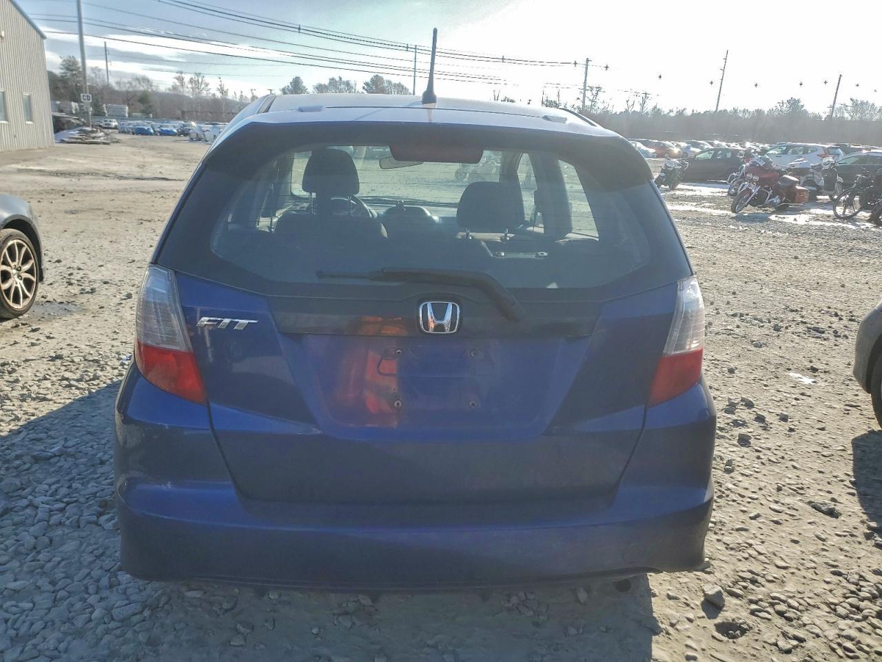 2011 HONDA FIT