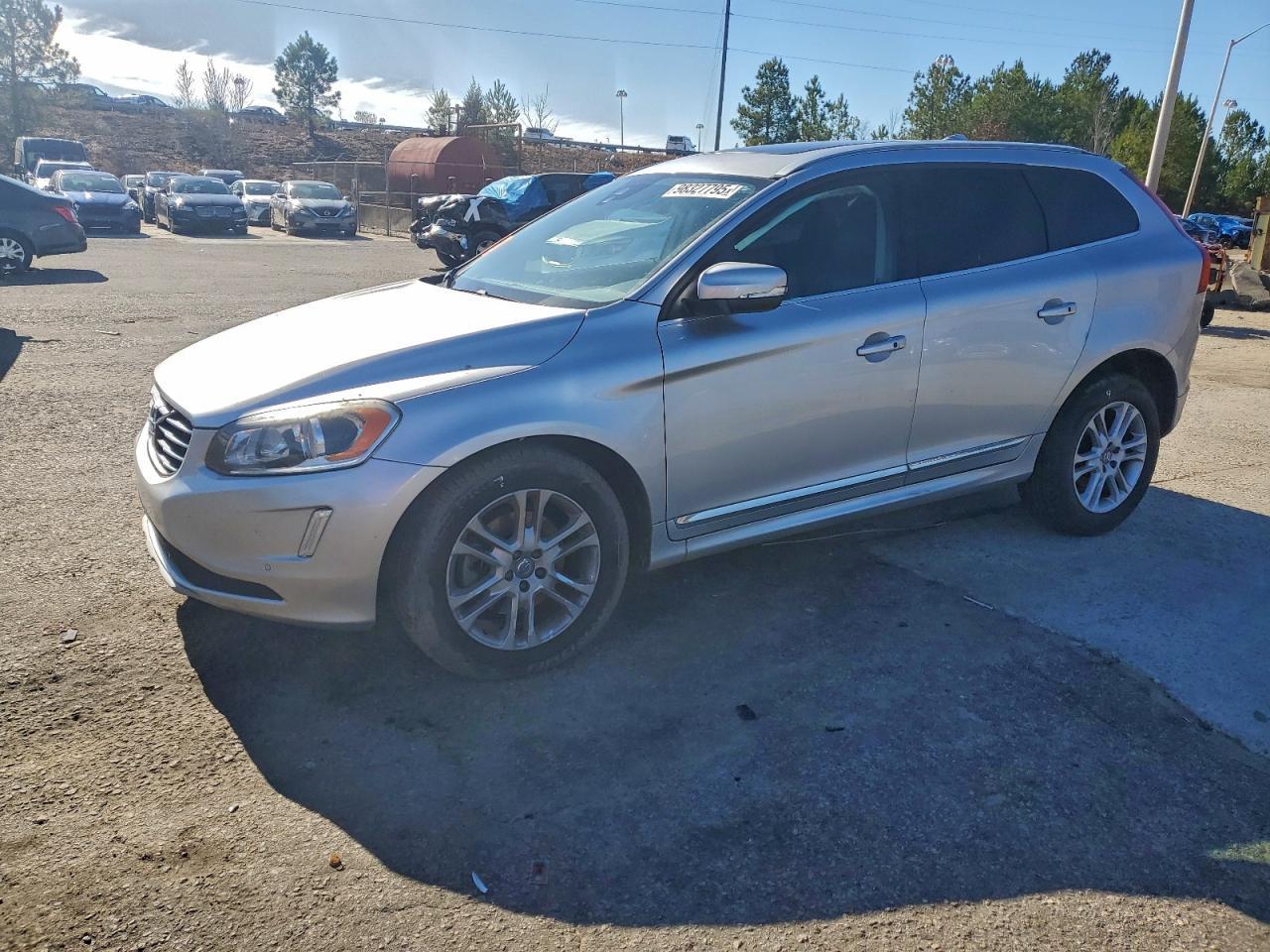 2016 VOLVO XC60