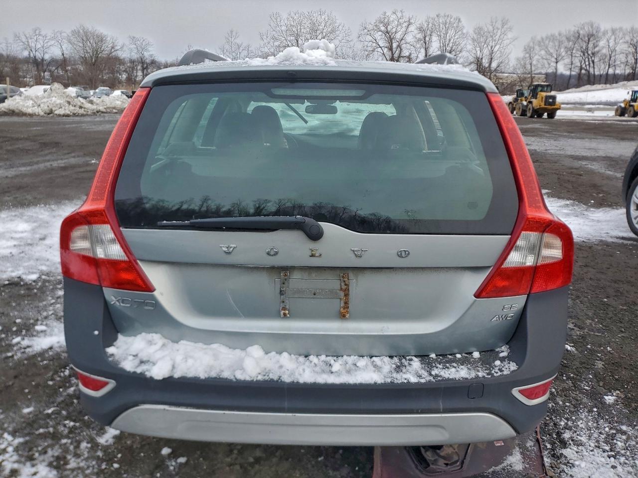 2009 VOLVO XC70