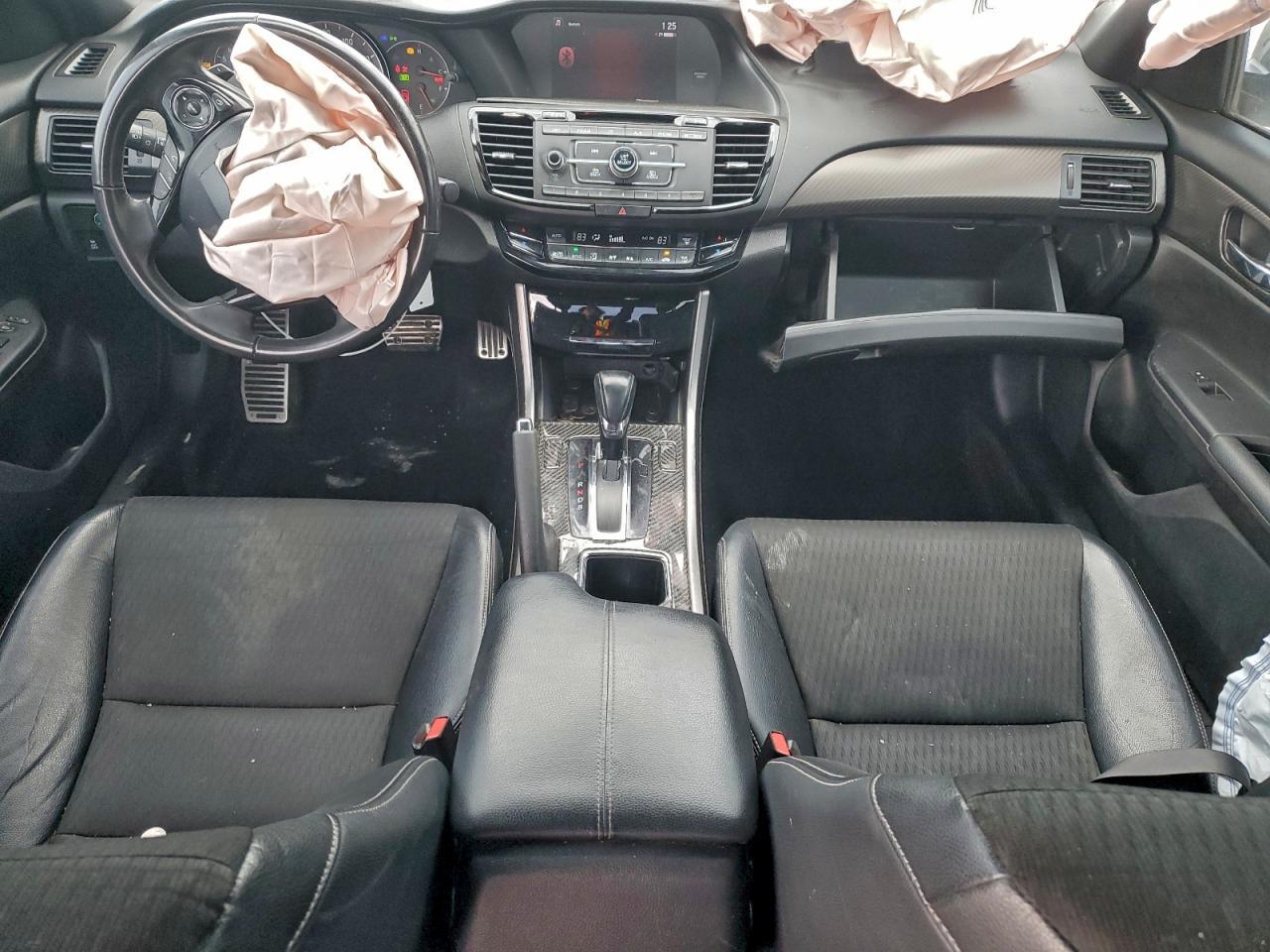 2017 HONDA ACCORD