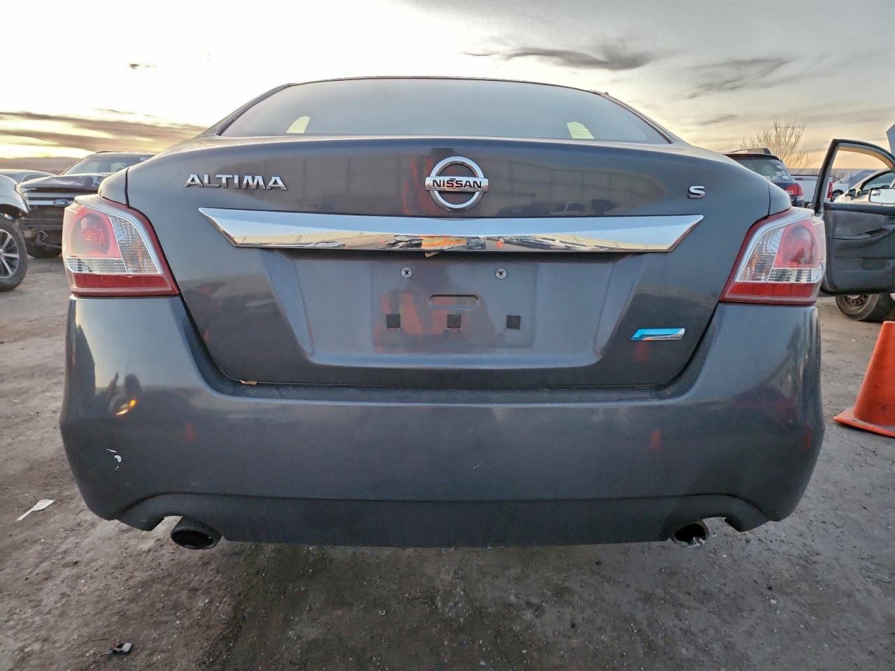 2013 NISSAN ALTIMA