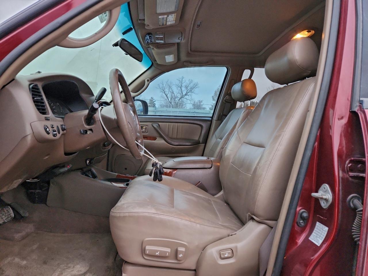 2004 TOYOTA TUNDRA