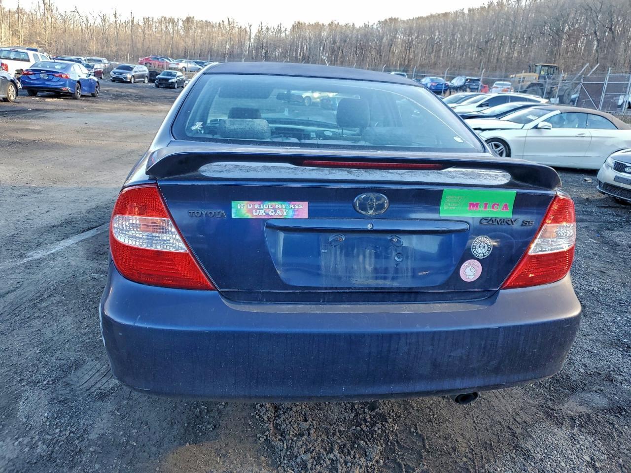 2004 TOYOTA CAMRY