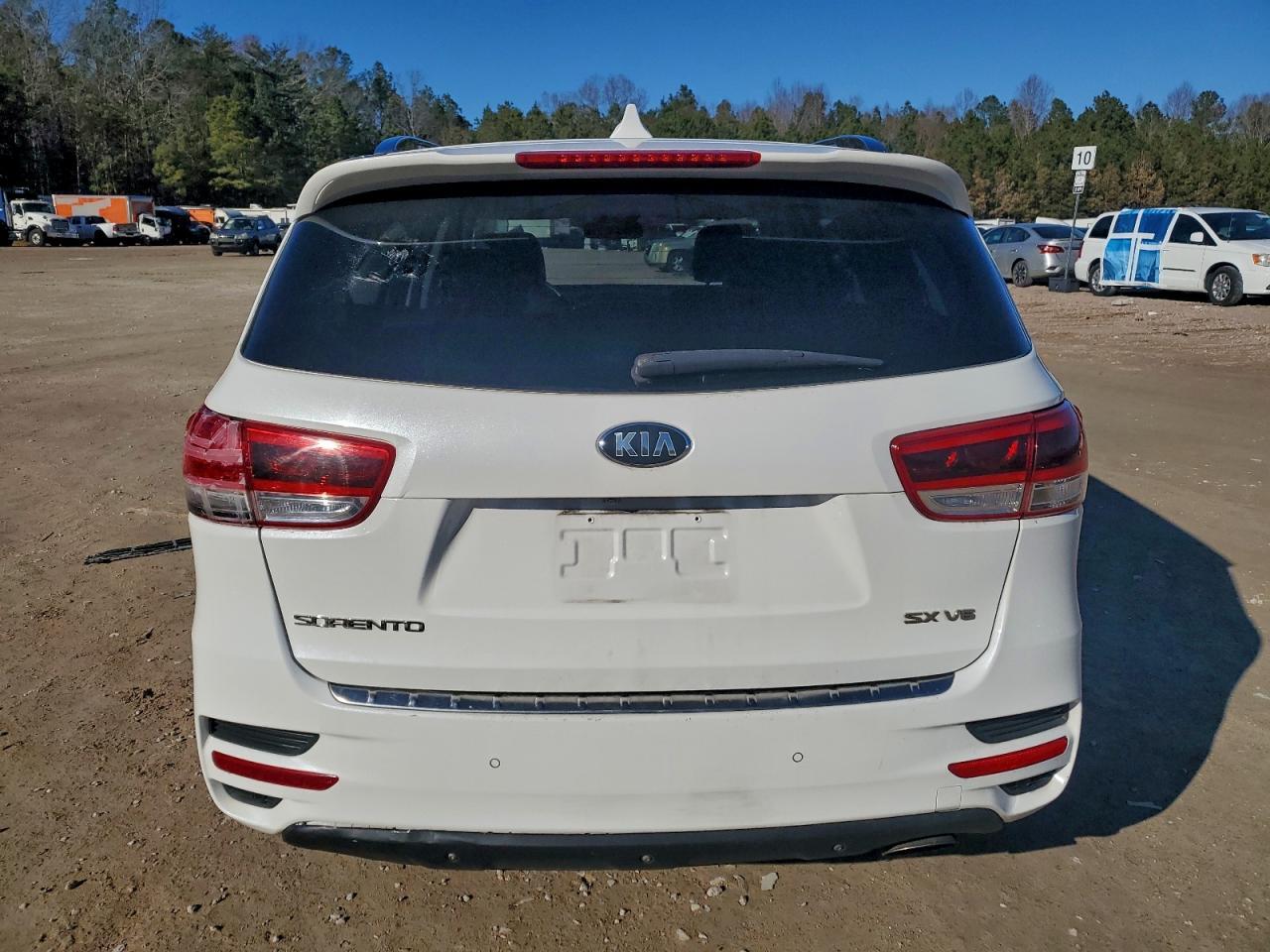 2017 KIA SORENTO