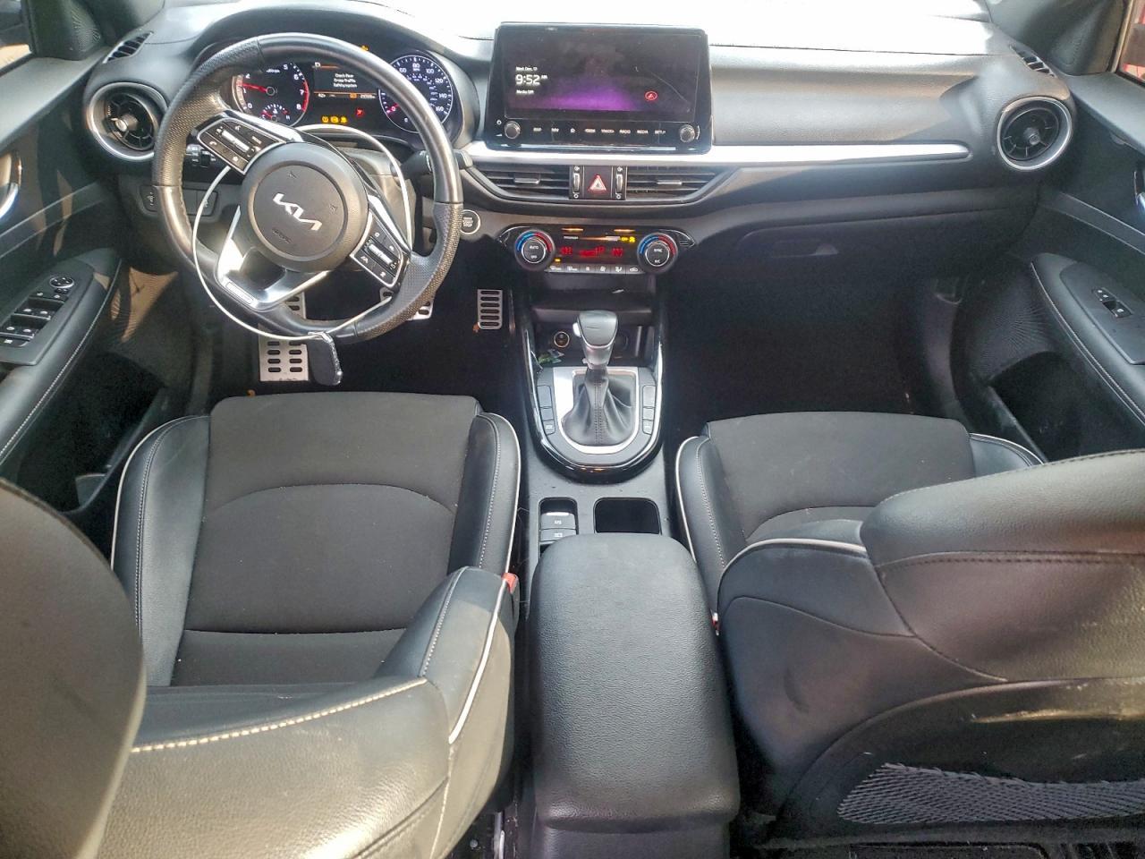 2024 KIA FORTE