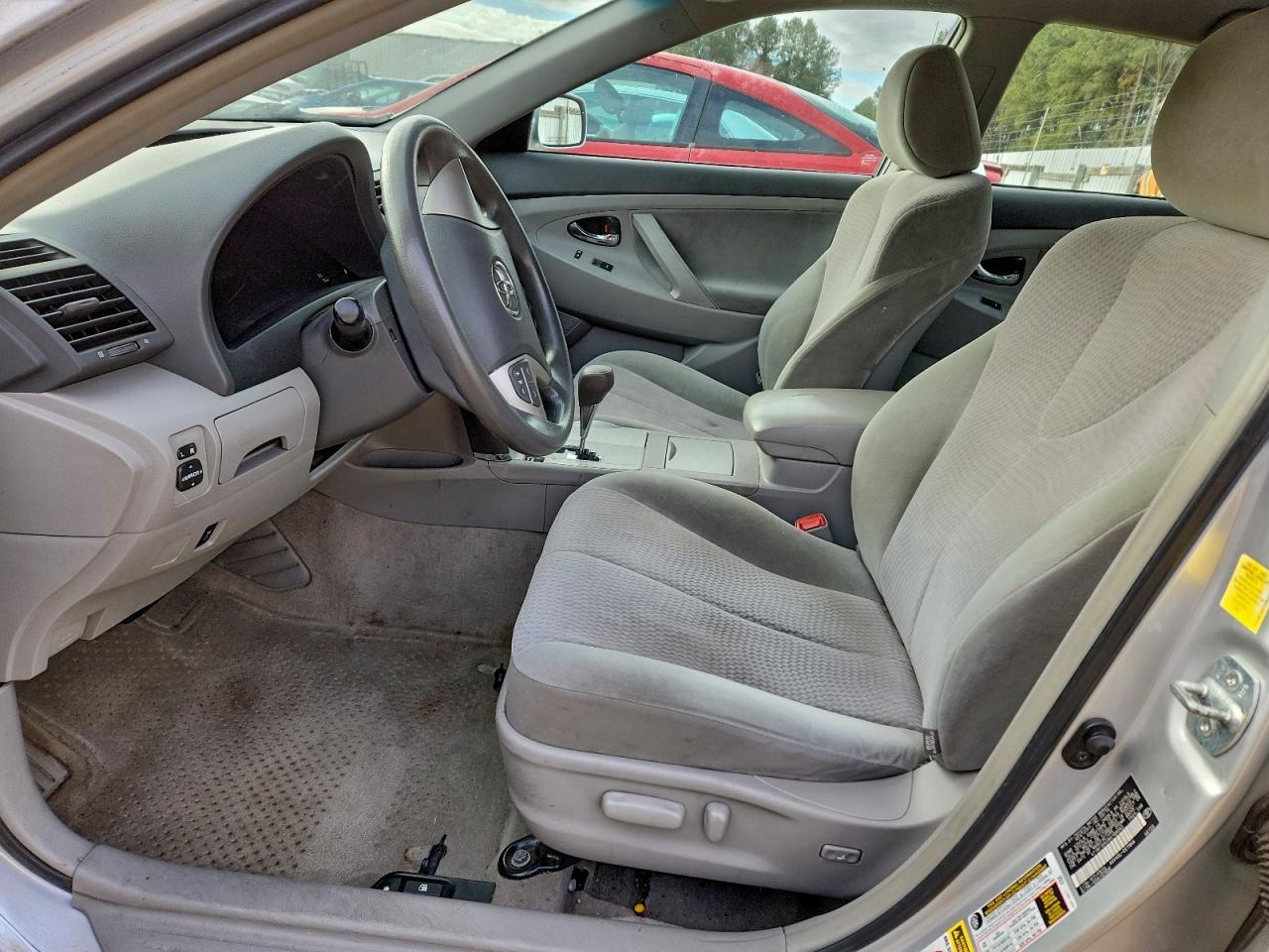 2011 TOYOTA CAMRY