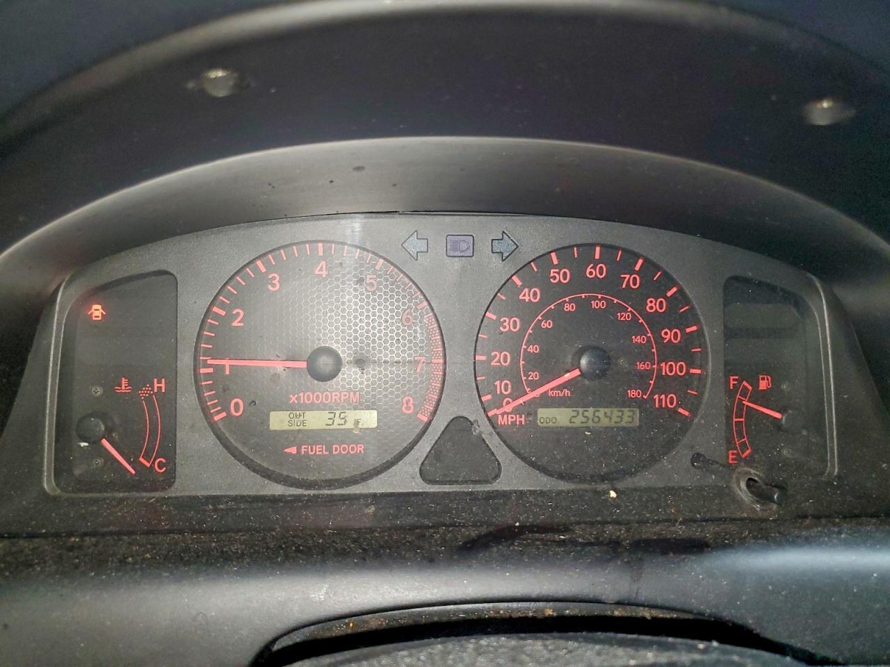 2001 TOYOTA COROLLA