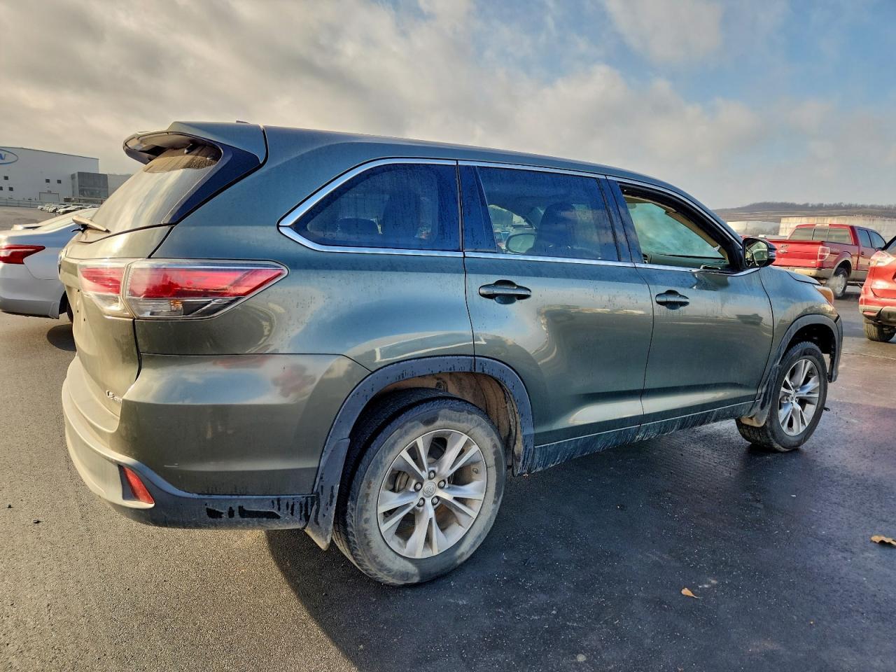 2015 TOYOTA HIGHLANDER