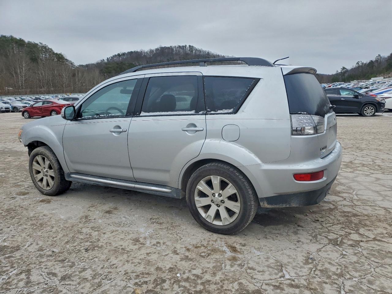 2011 MITSUBISHI outlander
