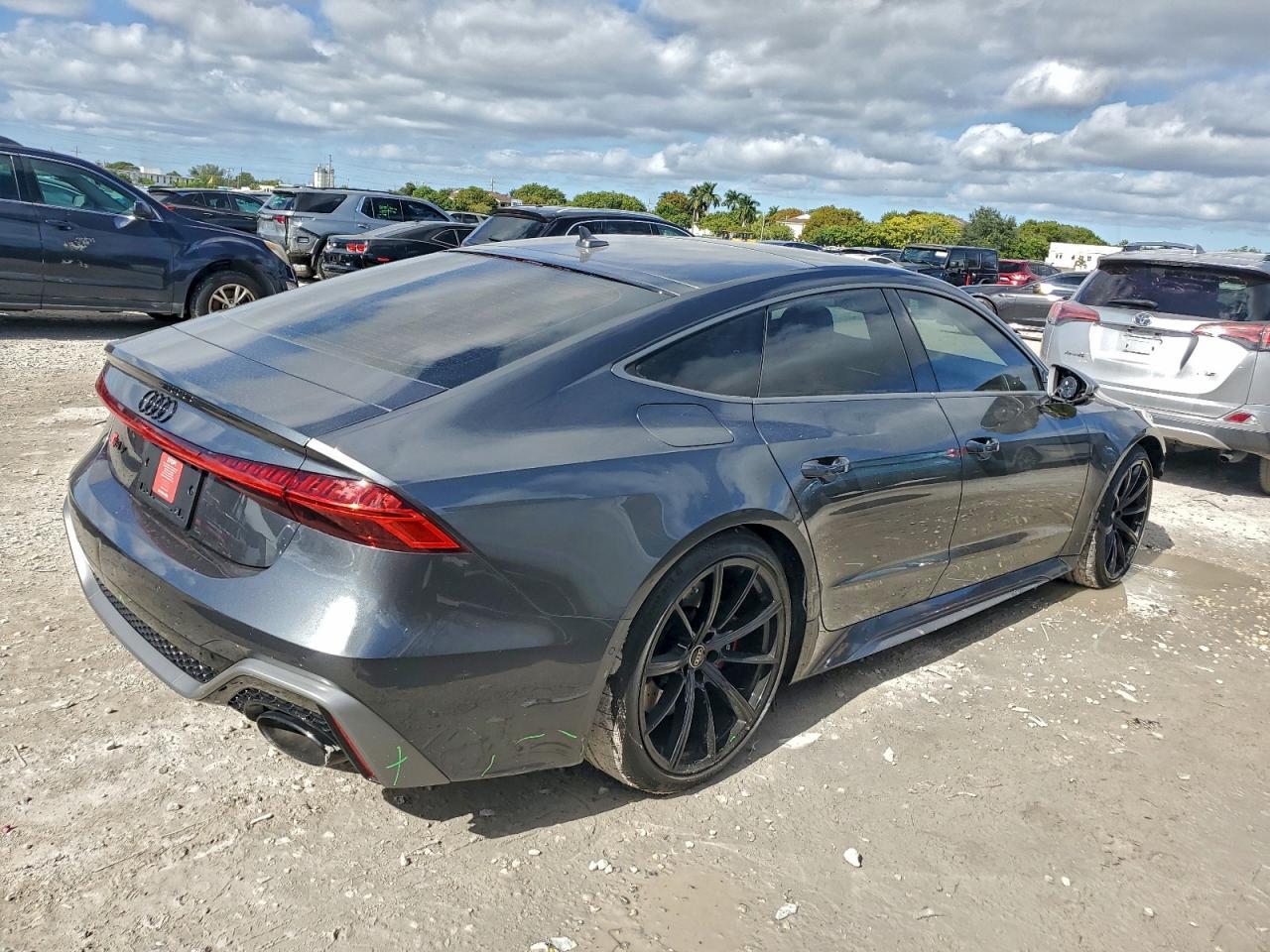 2026 AUDI RS7