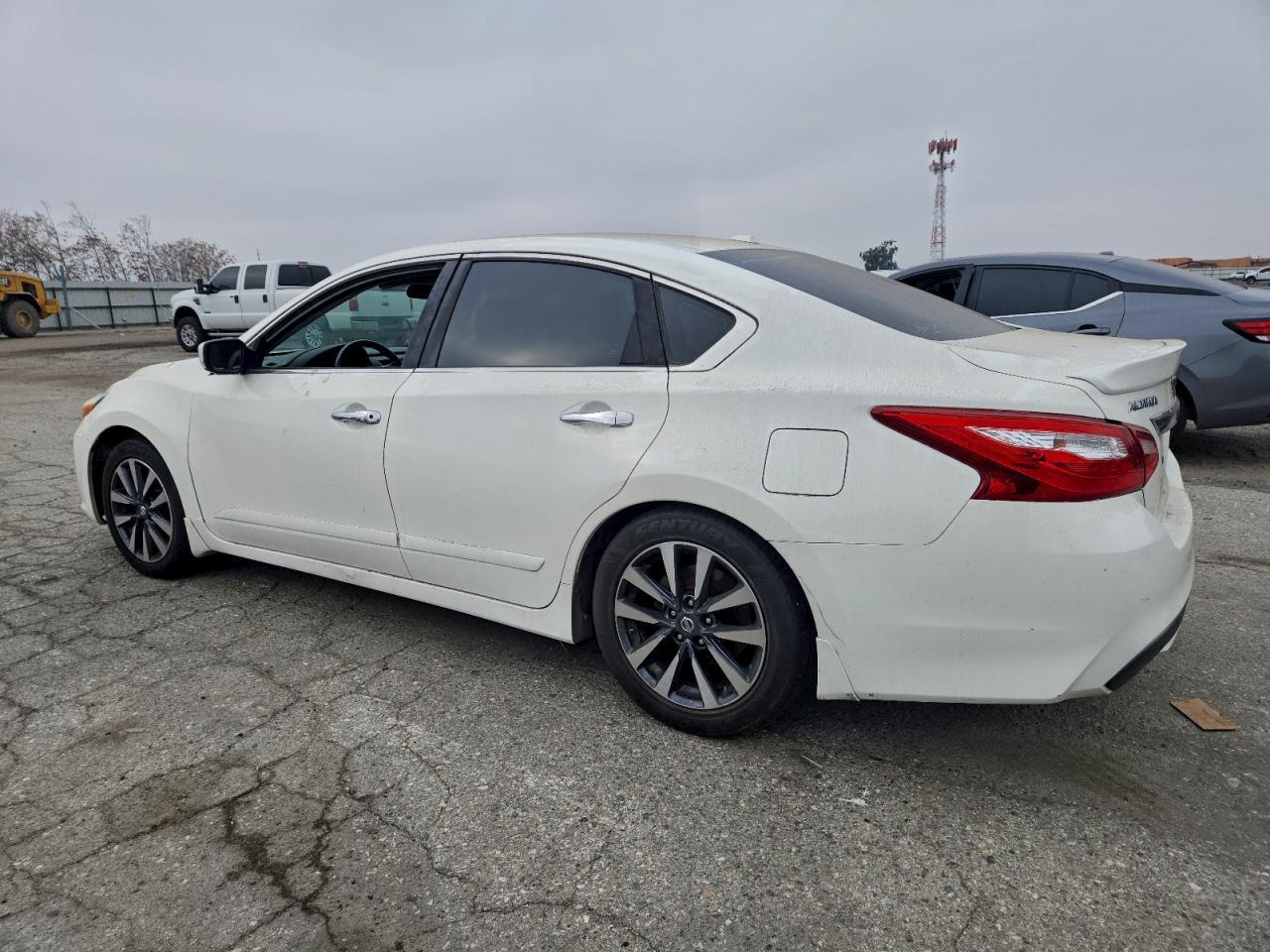 2017 NISSAN ALTIMA