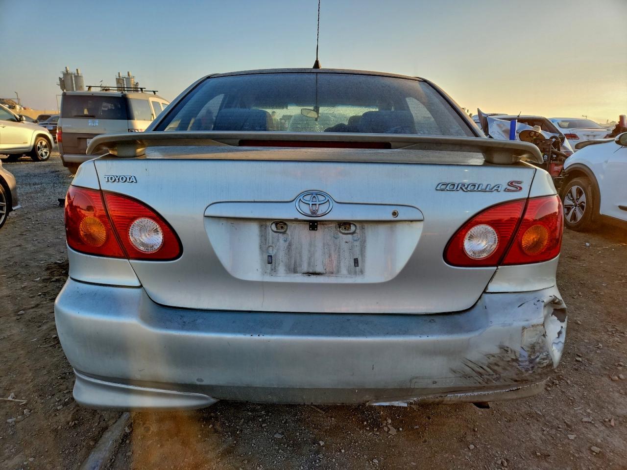 2004 TOYOTA COROLLA