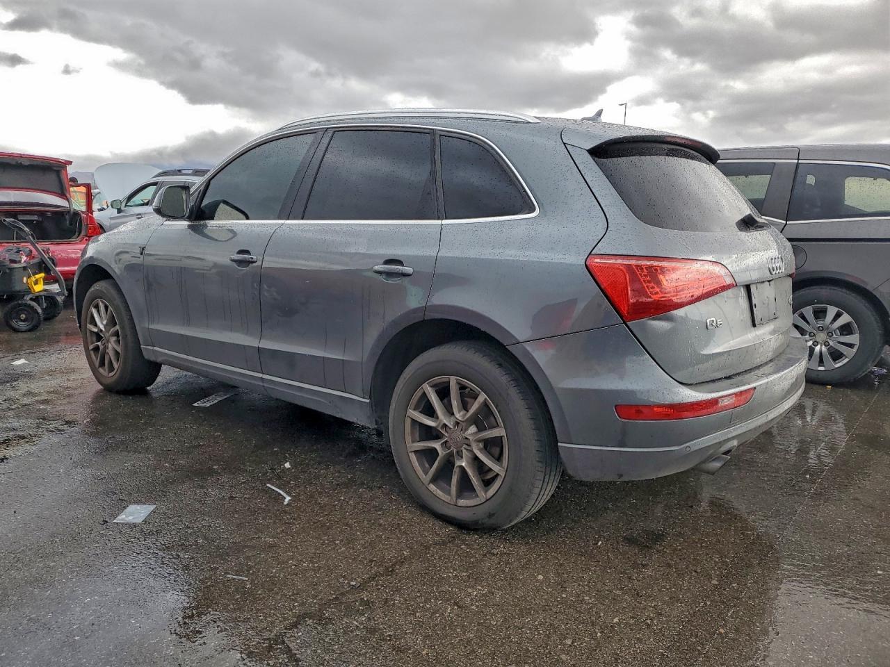 2012 AUDI Q5