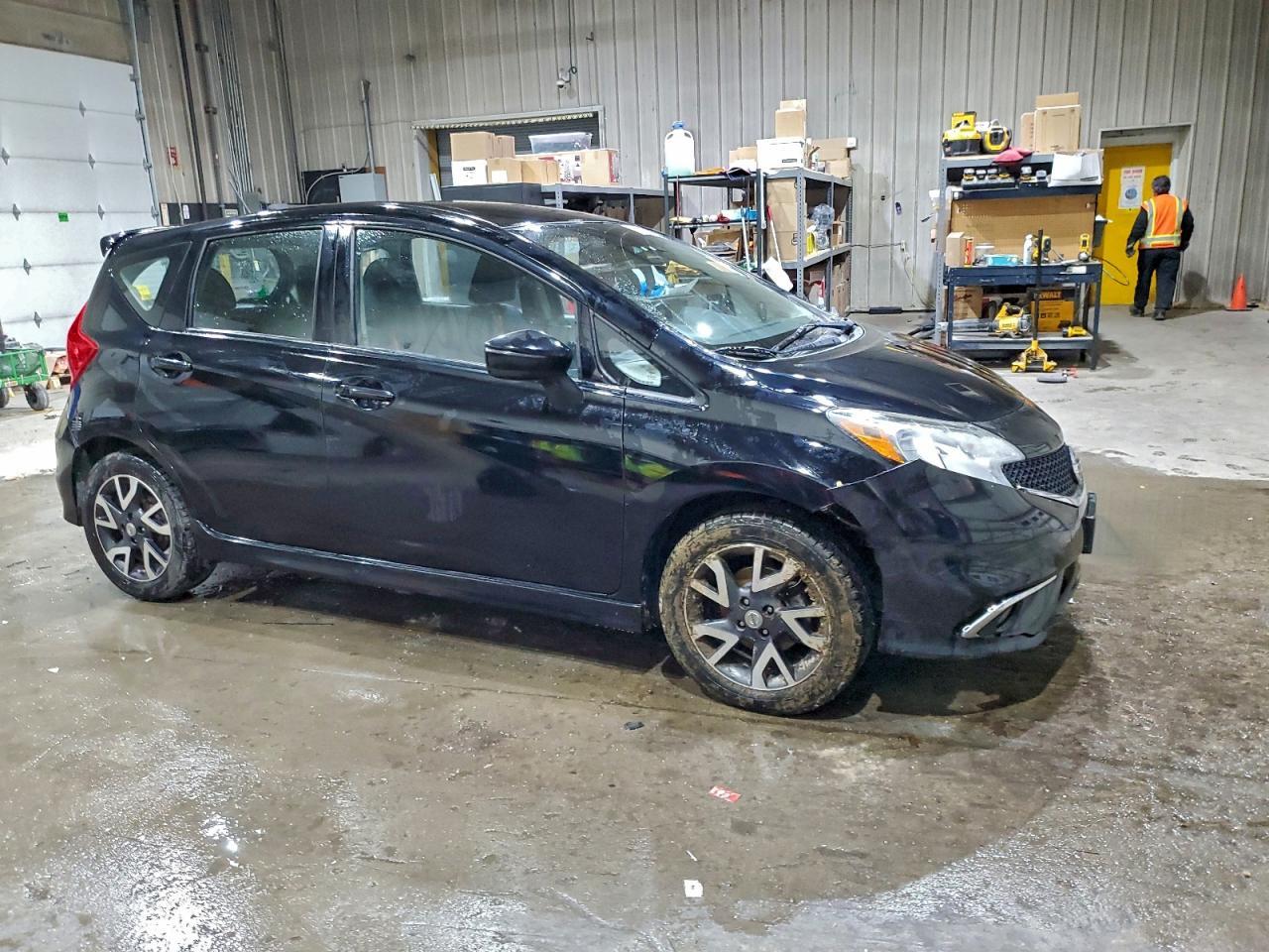2015 NISSAN Versa Note