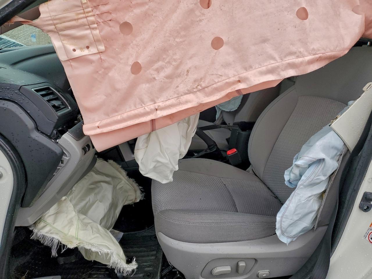 2016 SUBARU FORESTER