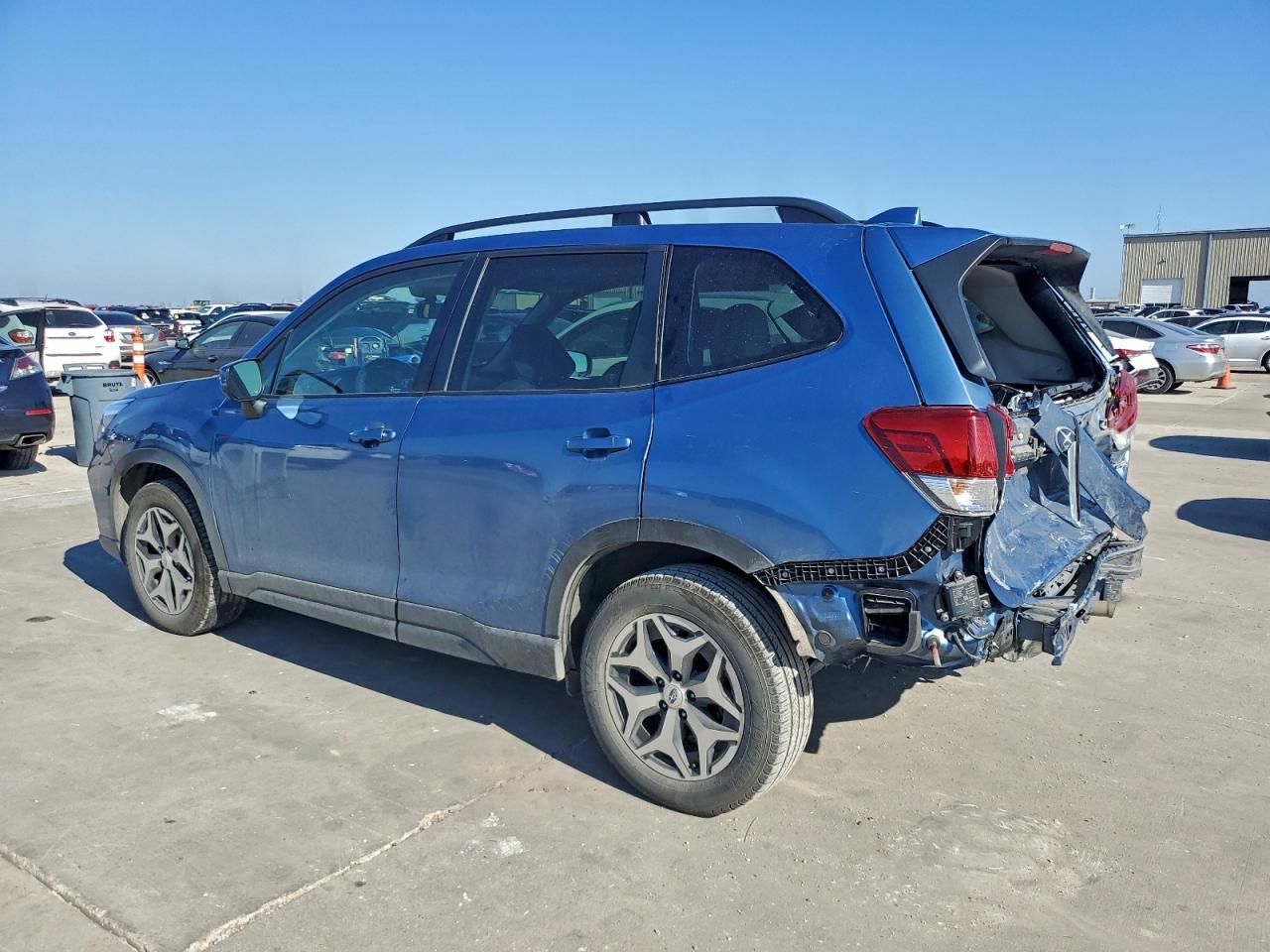 2020 SUBARU FORESTER