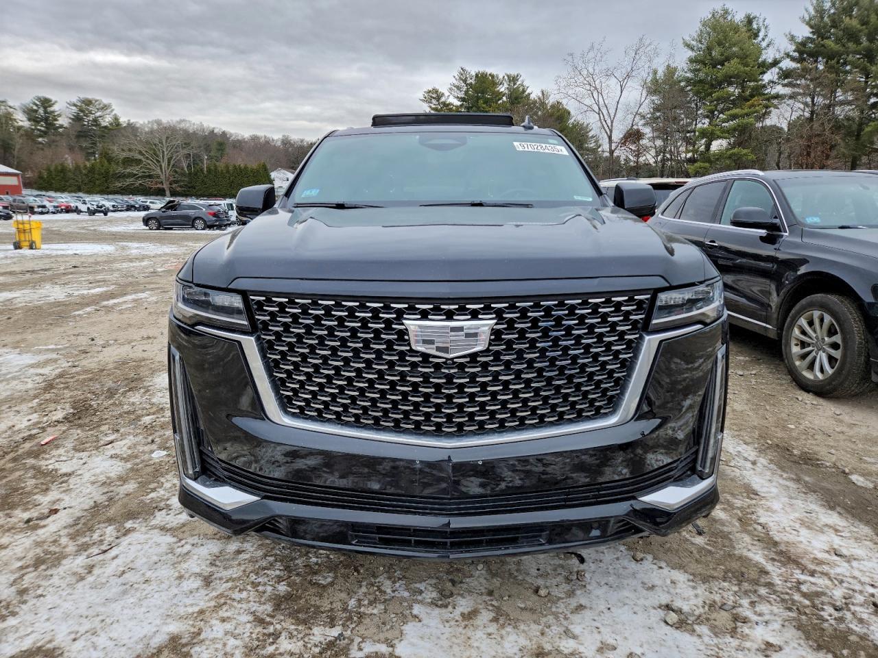 2021 CADILLAC Escalade ESV