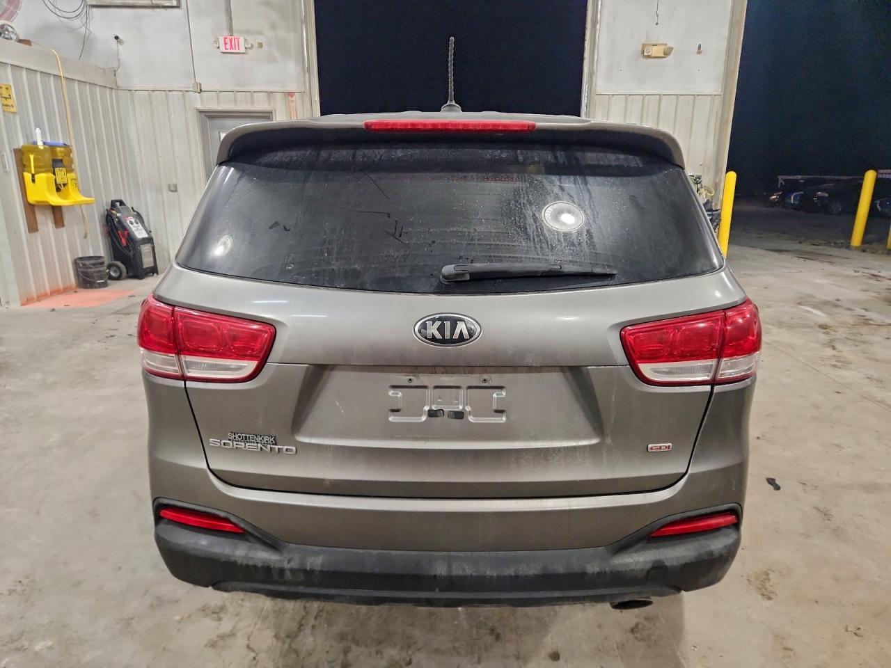2016 KIA SORENTO