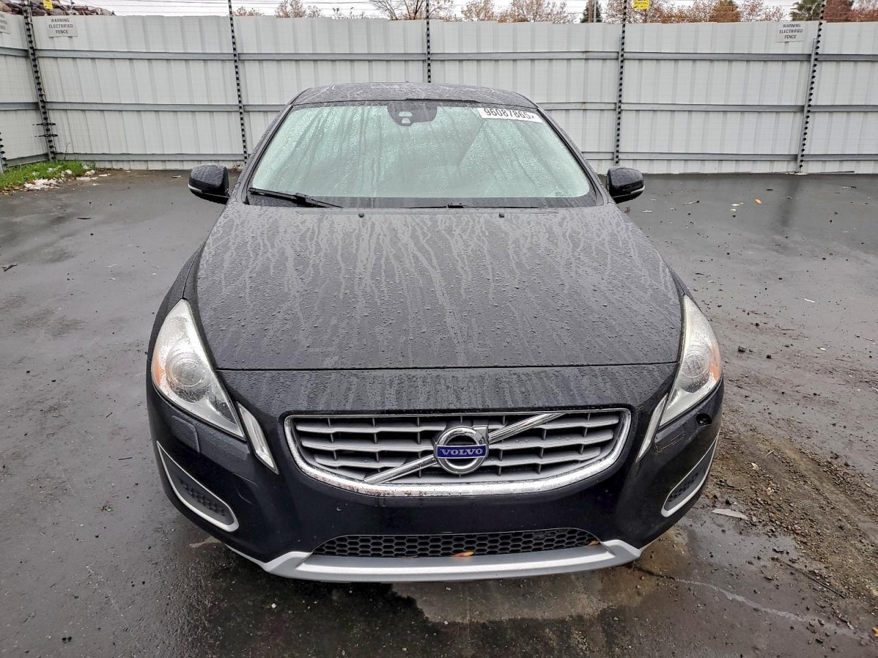2012 VOLVO S60