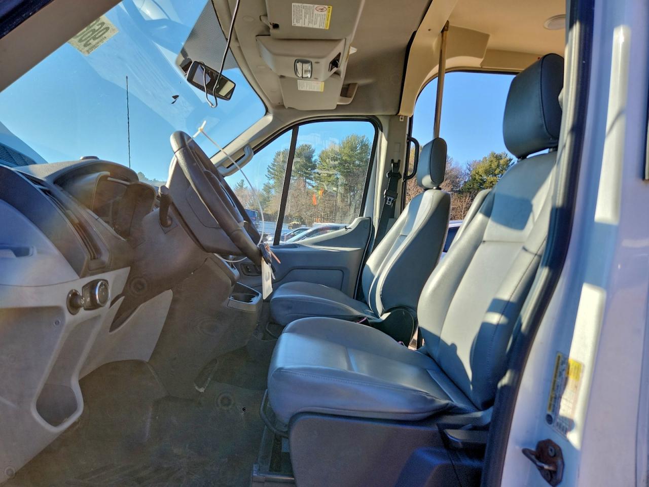 2015 FORD Transit