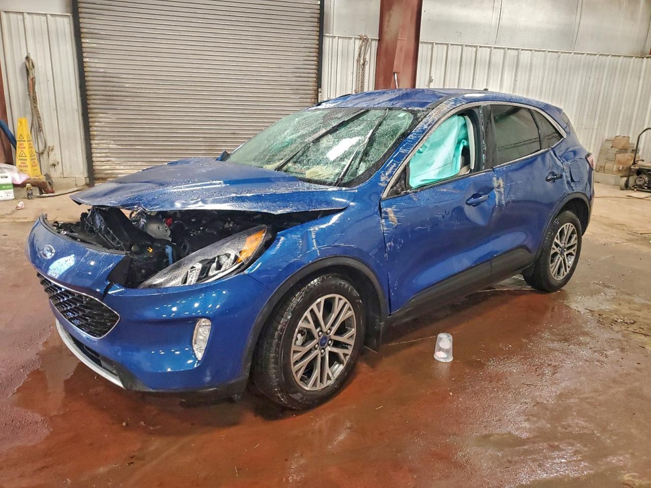 2022 FORD ESCAPE