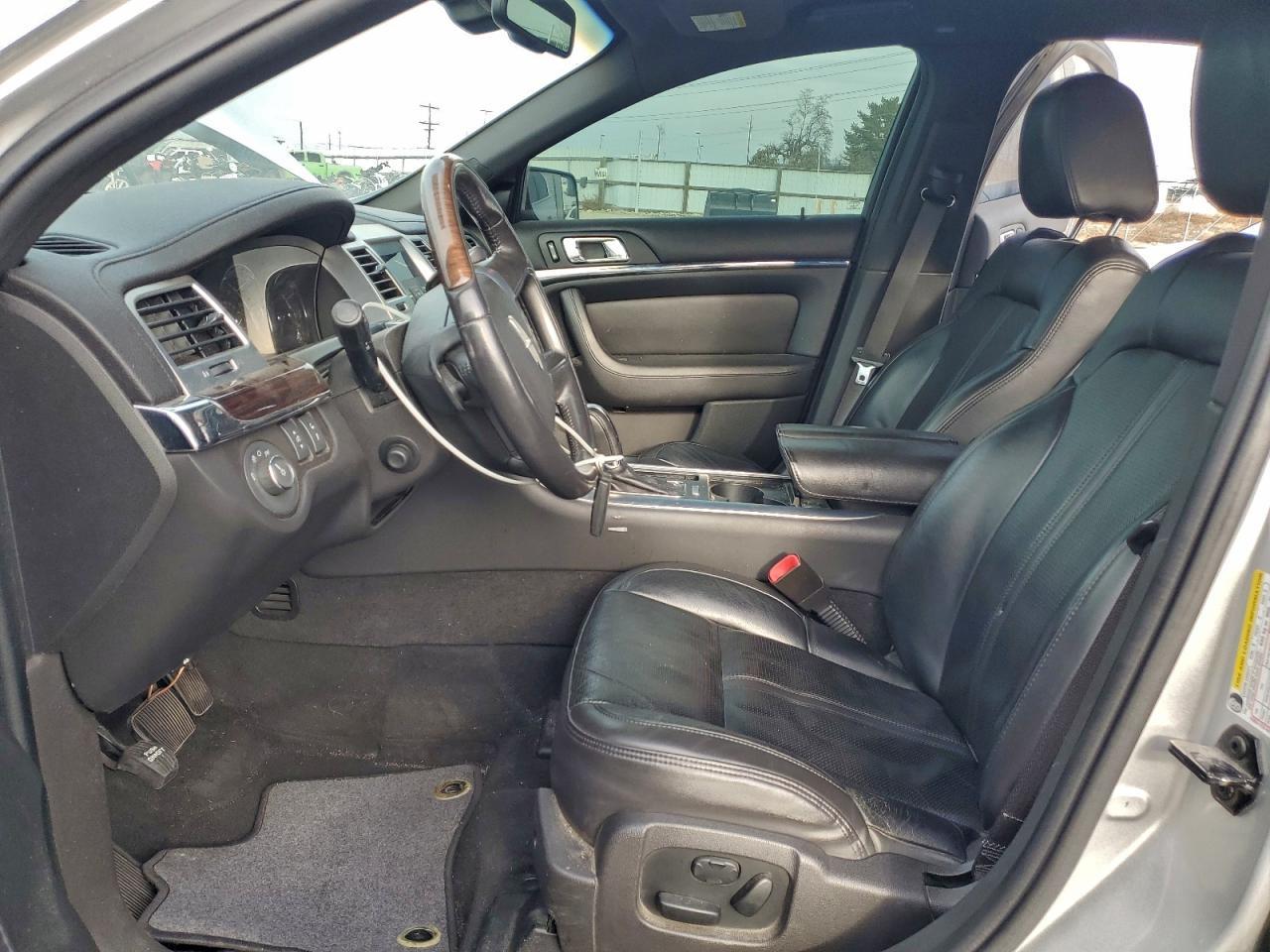 2010 LINCOLN MKS