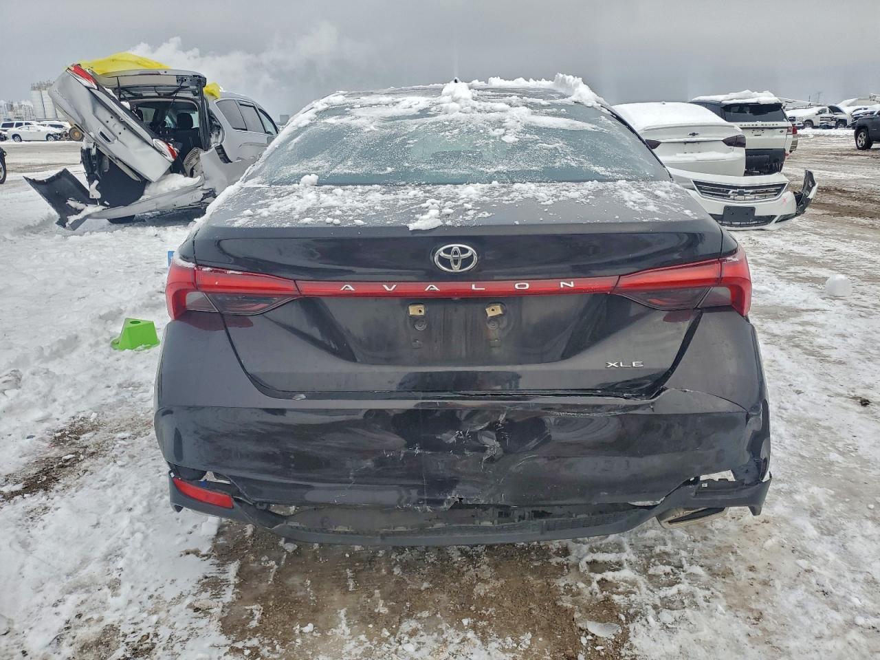 2022 TOYOTA Avalon