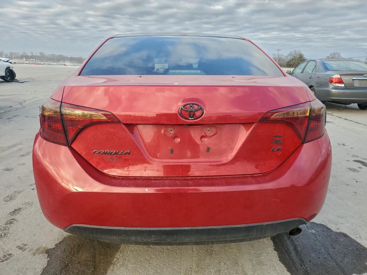 2018 TOYOTA COROLLA