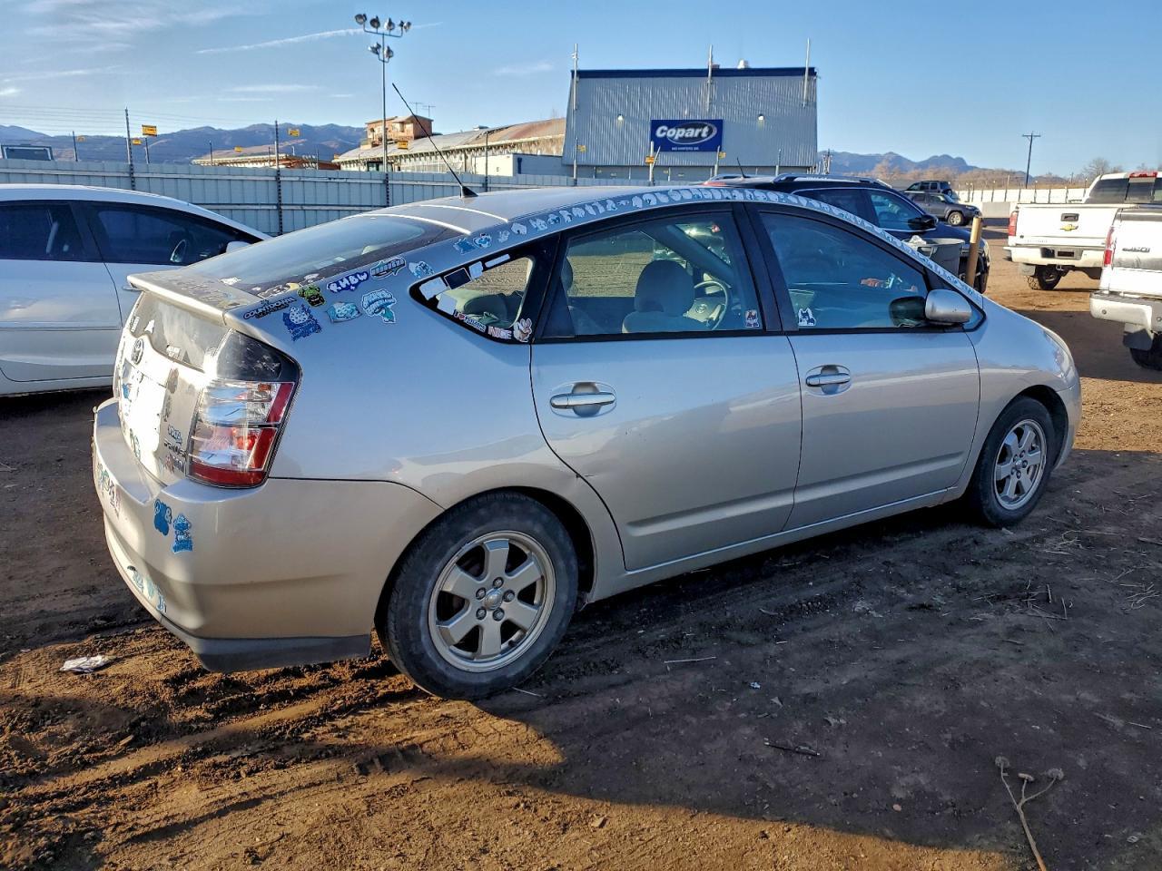2004 TOYOTA PRIUS