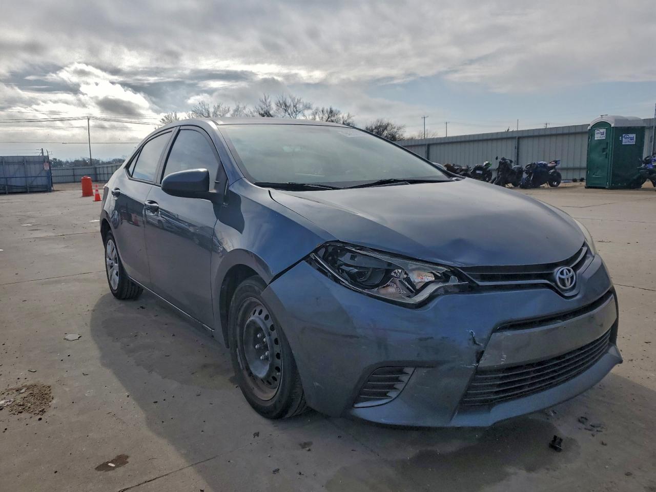 2016 TOYOTA COROLLA