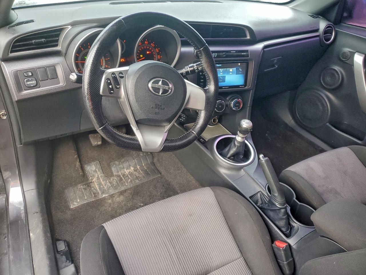 2016 TOYOTA SCION