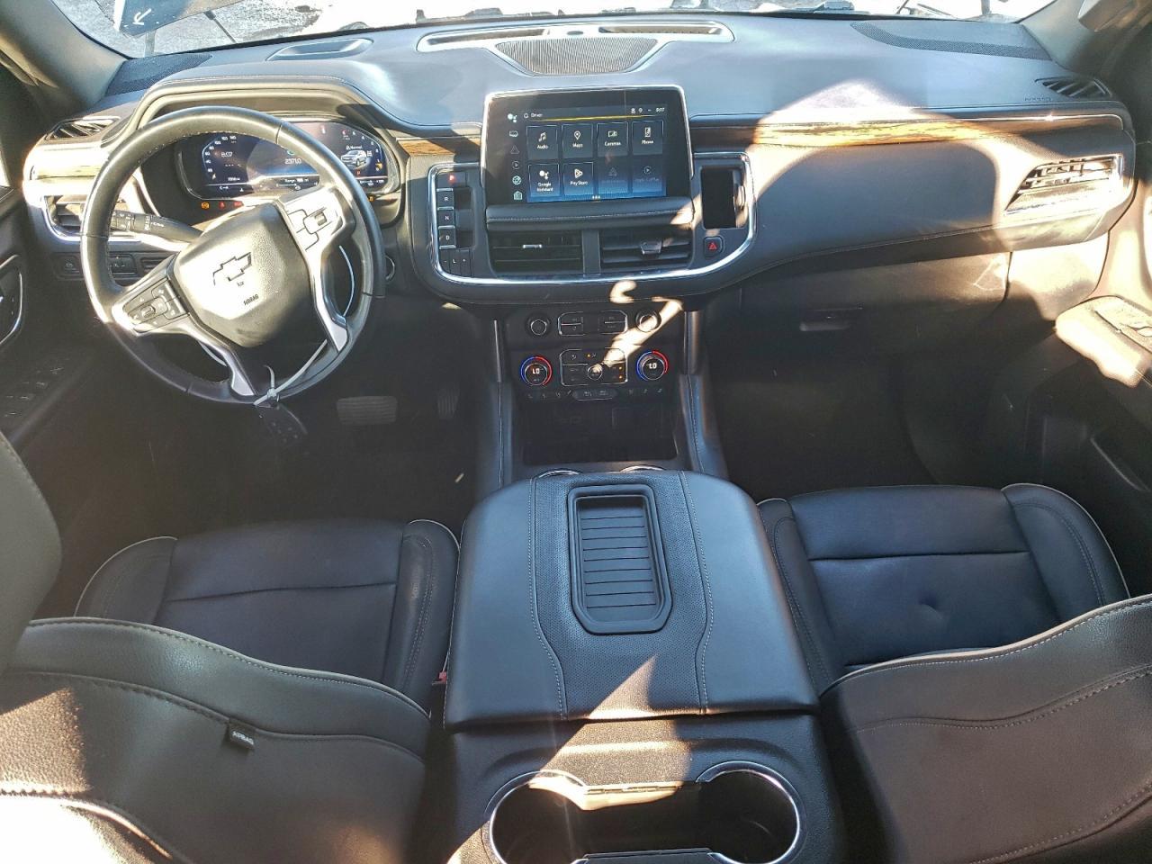 2023 CHEVROLET Suburban