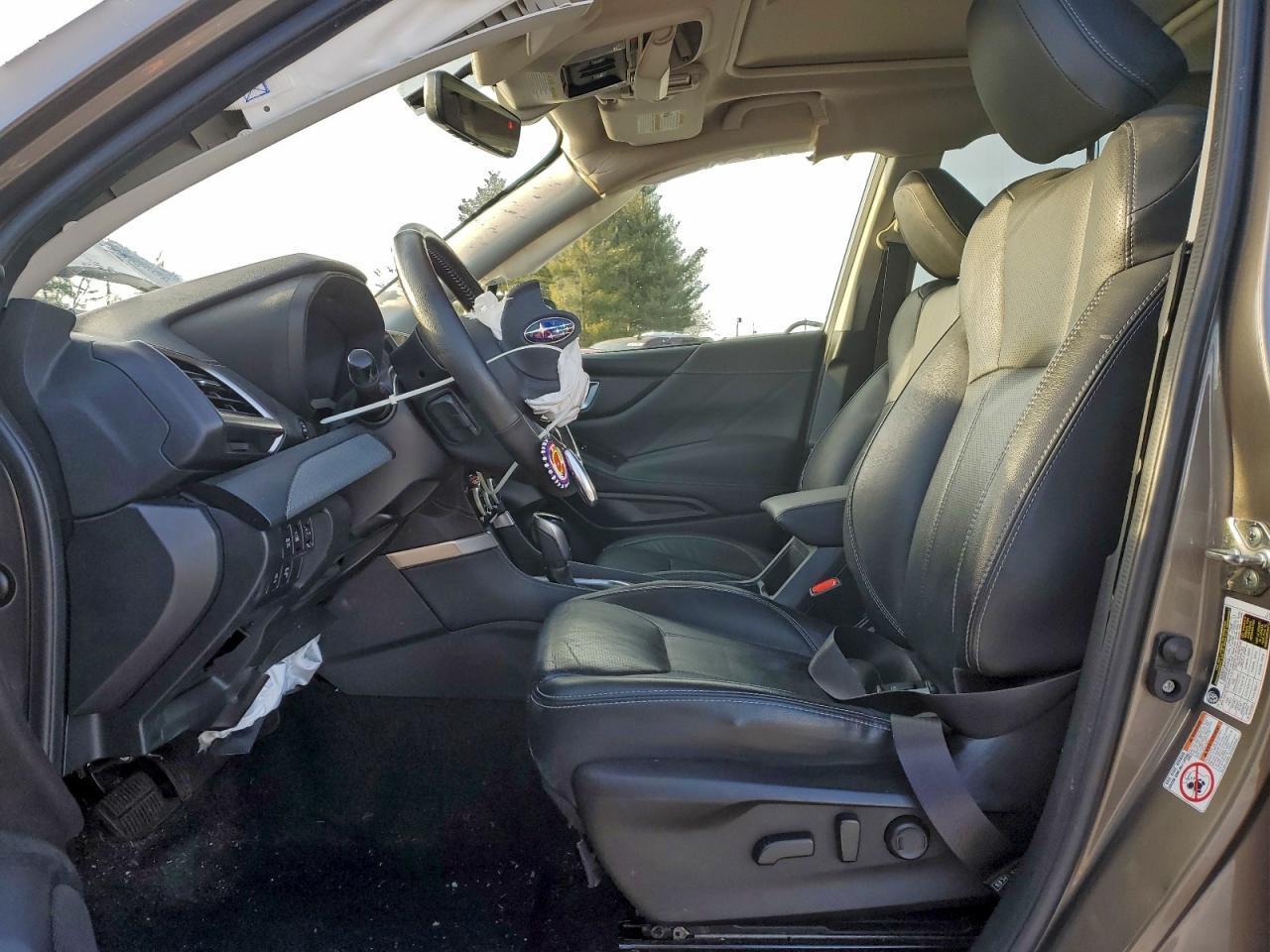 2020 SUBARU FORESTER