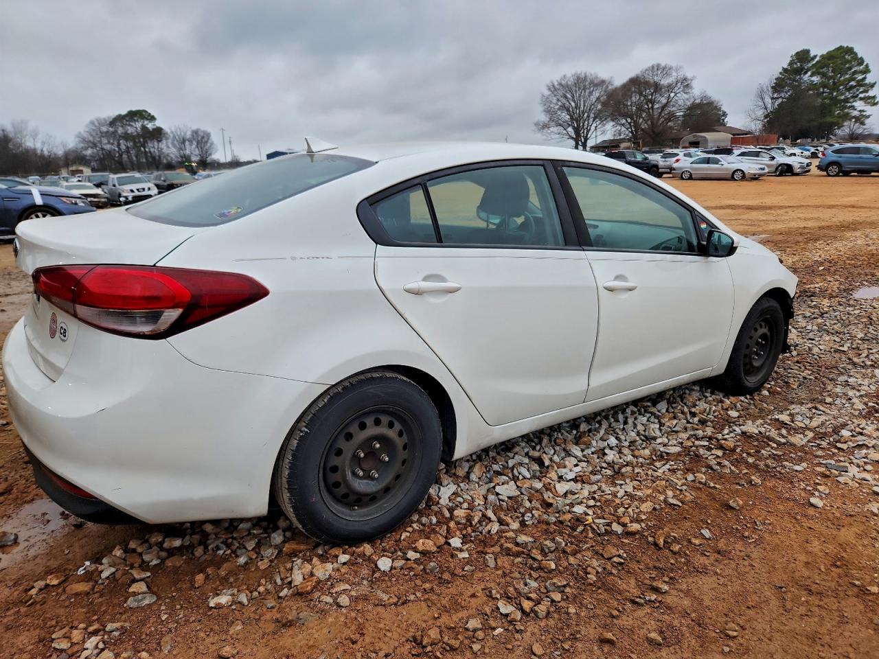 2017 KIA FORTE
