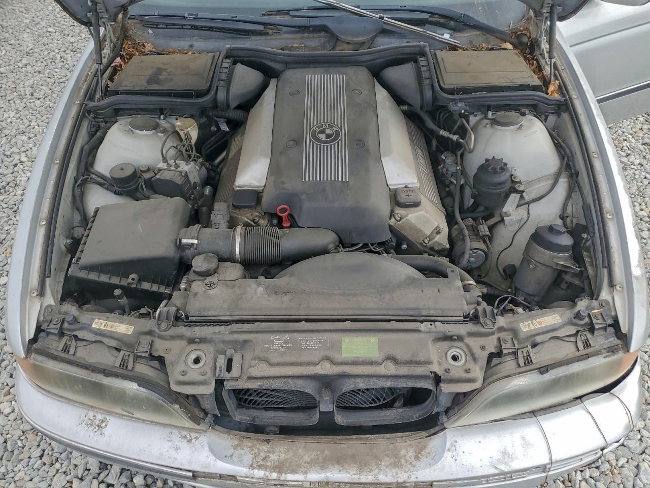 2000 BMW 5 series