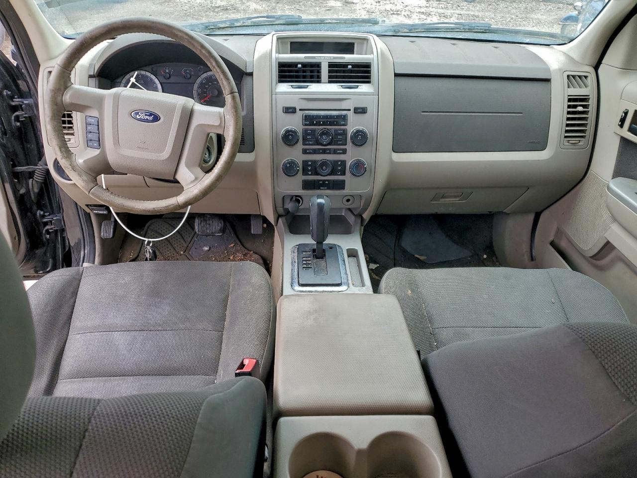 2009 FORD ESCAPE