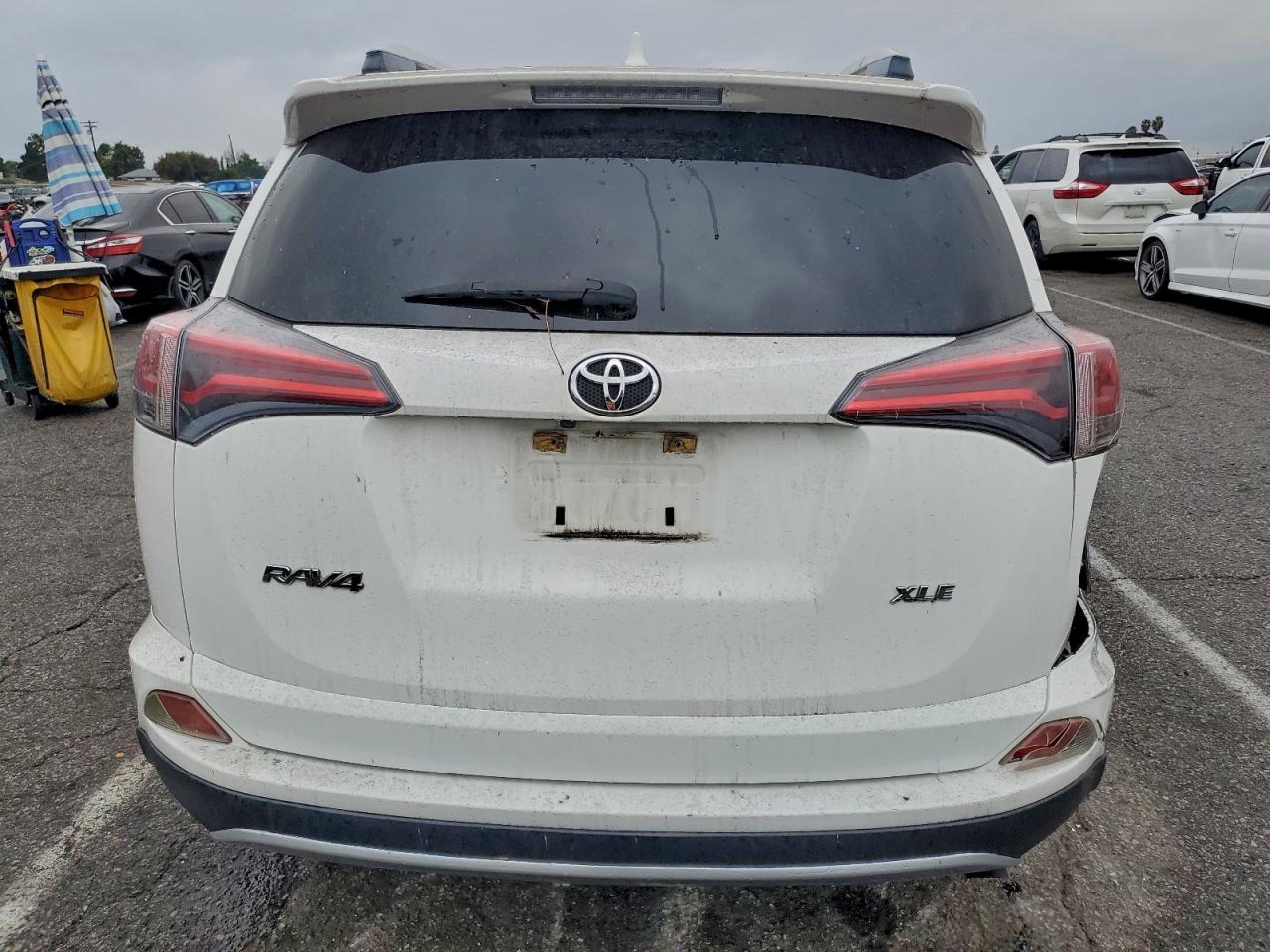 2016 TOYOTA RAV4