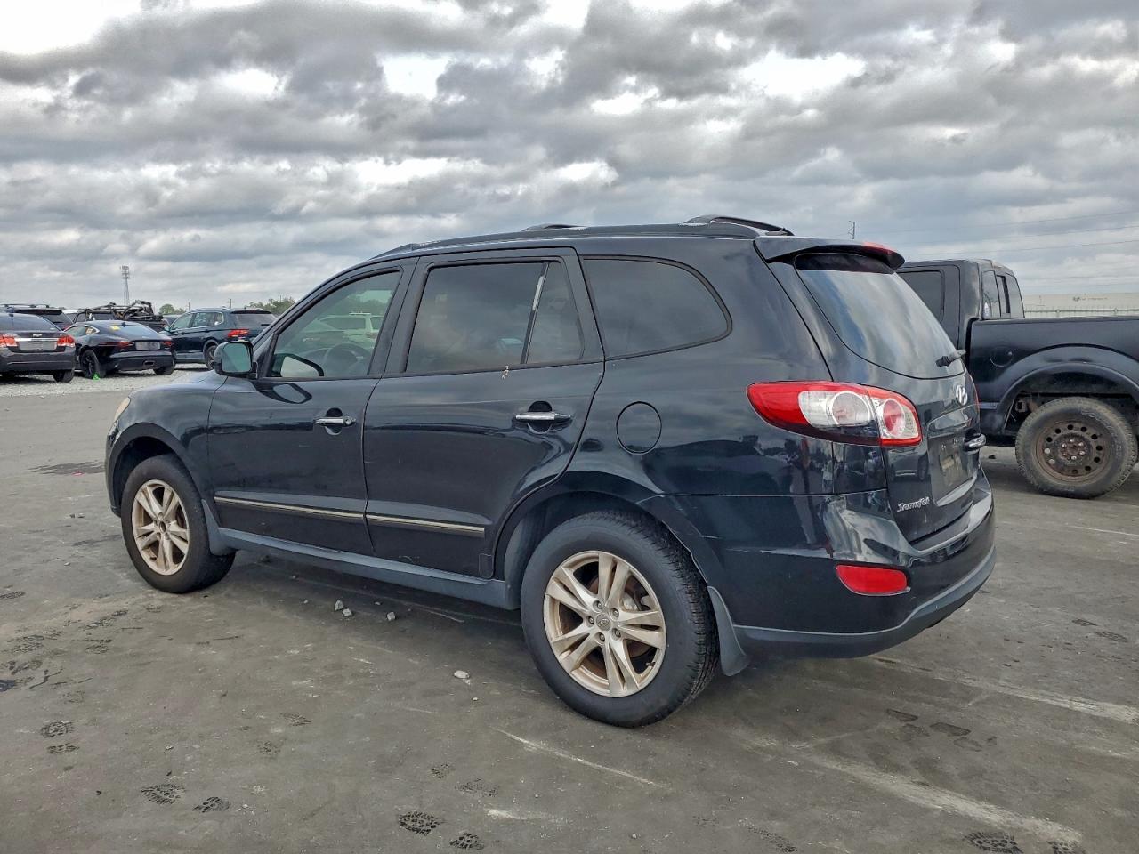 2012 HYUNDAI SANTA FE