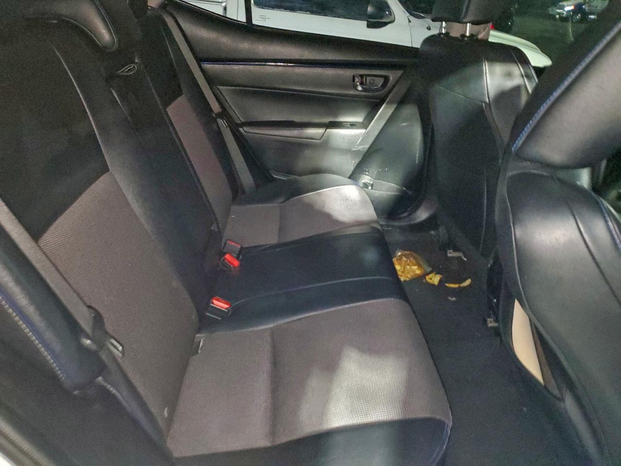 2017 TOYOTA COROLLA