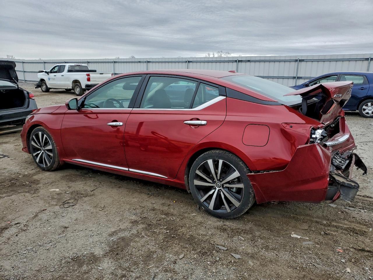 2019 NISSAN ALTIMA