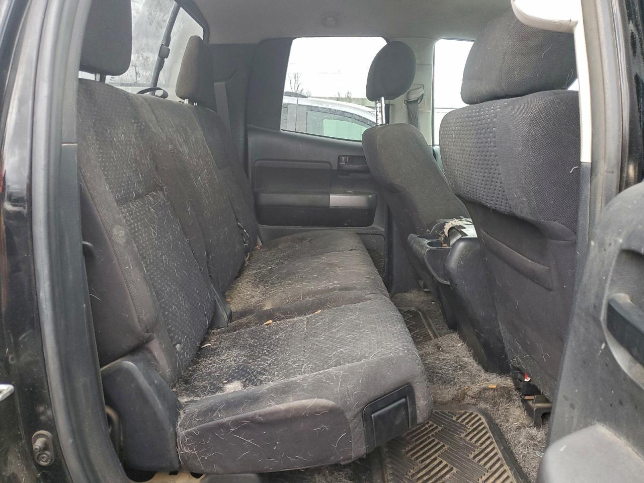 2011 TOYOTA TUNDRA