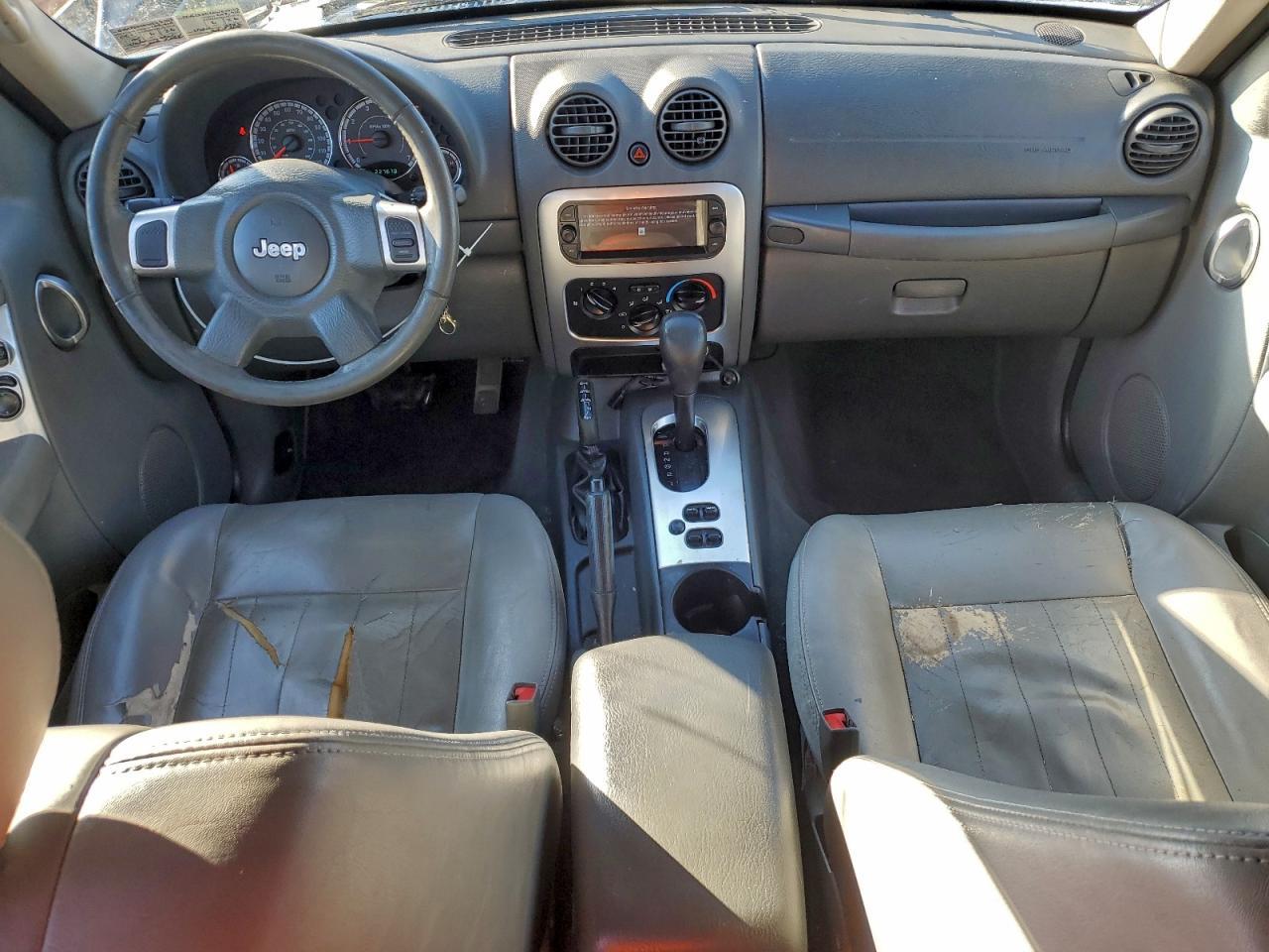 2006 JEEP Liberty