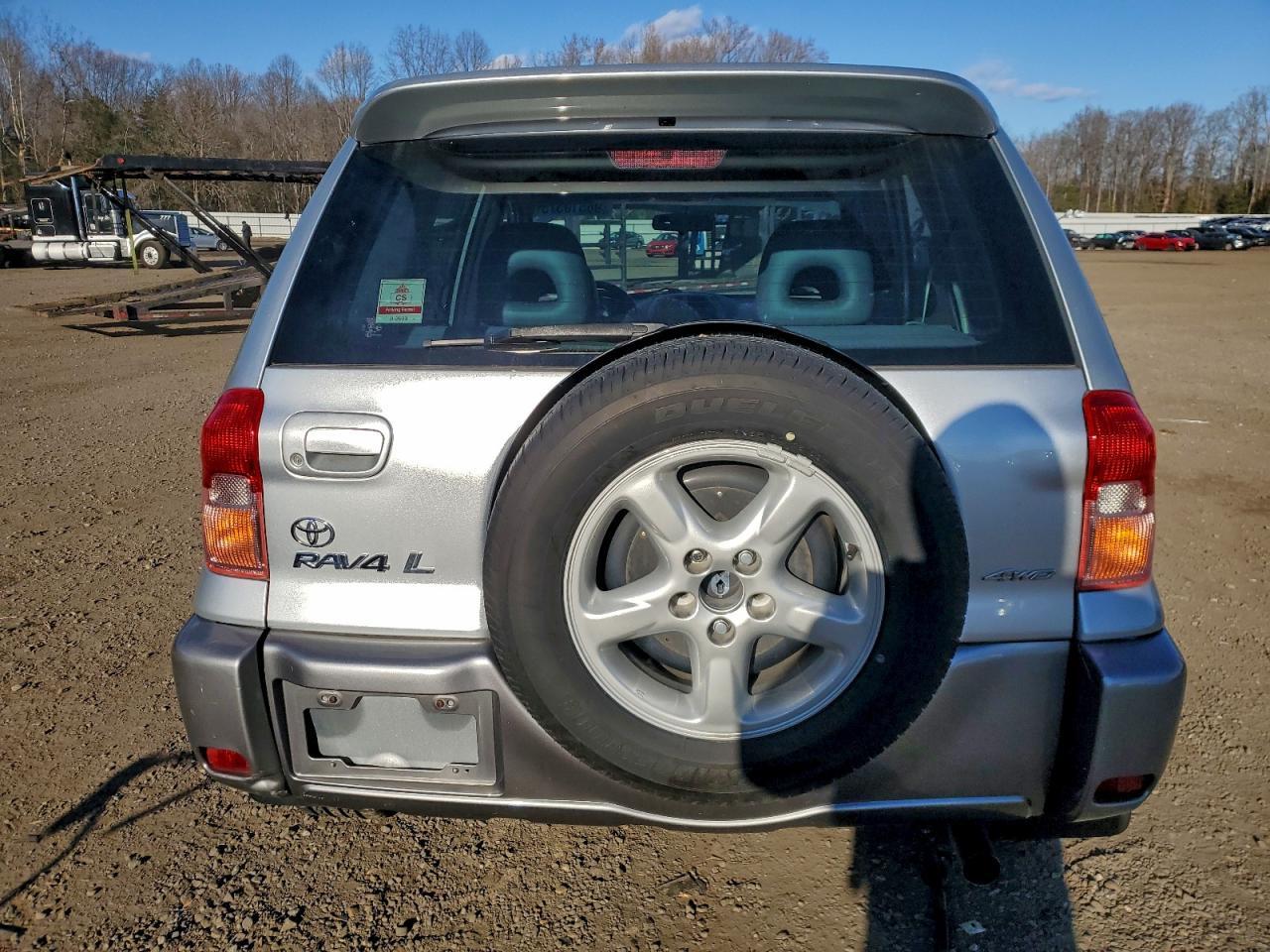2001 TOYOTA RAV4